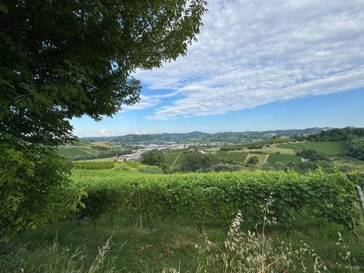 Casa de campo en Canelli, Provincia di Asti