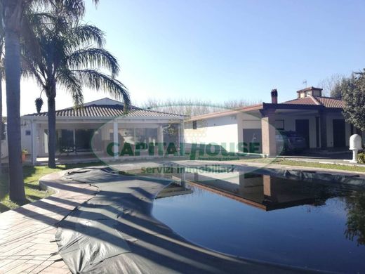 Willa w Striano, Napoli