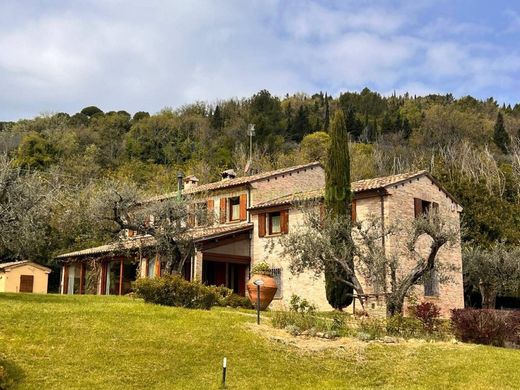 Villa in Fano, Pesaro and Urbino