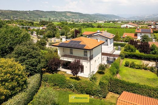 Villa - Verona, Provincia di Verona