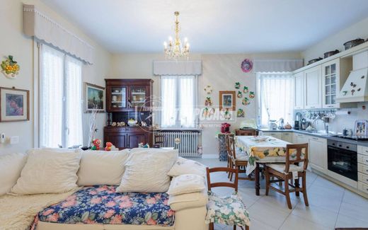 Βίλα σε Parma, Provincia di Parma