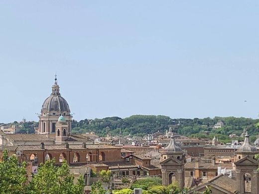 Apartment / Etagenwohnung in Rom, Latium