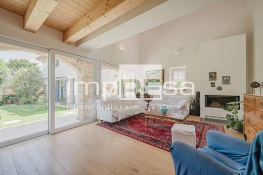 Загородный Дом, Тревизо, Provincia di Treviso