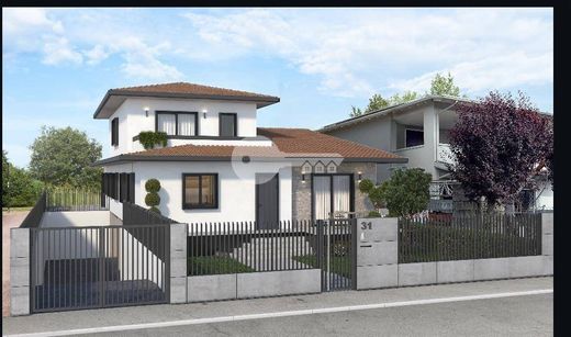 Villa a Ghedi, Brescia