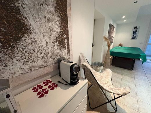 Villa in Lambrugo, Provincia di Como