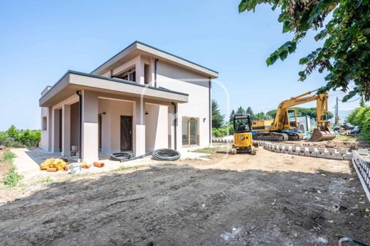 Villa a Zagarolo, Roma