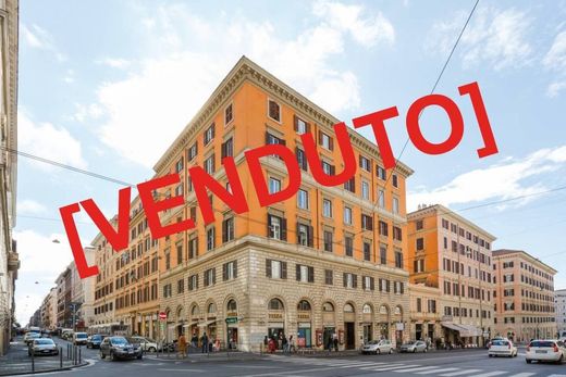 Apartment / Etagenwohnung in Rom, Latium