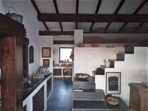 Apartment / Etagenwohnung in Isola del Giglio, Provincia di Grosseto