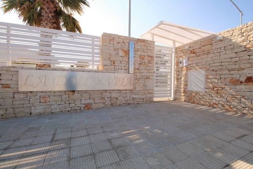 Villa a Bari, Puglia