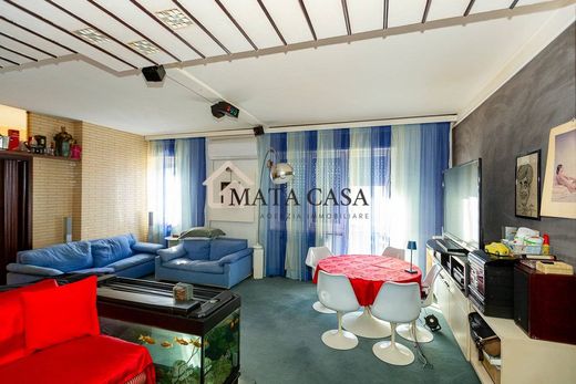 Luxe woning in Cologno Monzese, Città metropolitana di Milano