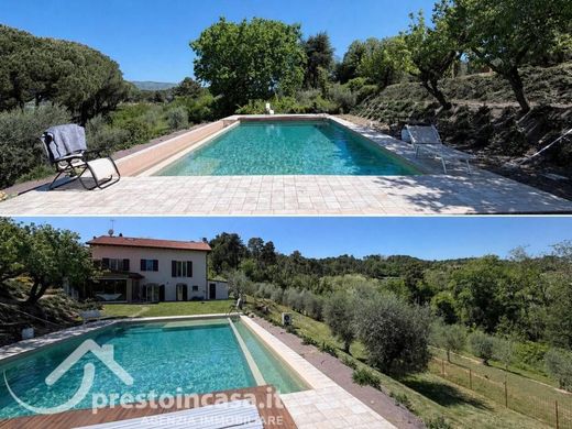 Villa in Montecarlo, Provincia di Lucca