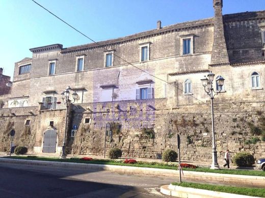 Apartment / Etagenwohnung in Altamura, Bari