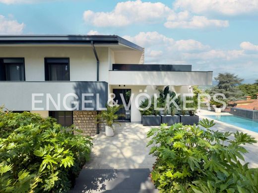 Villa in Brescia, Provincia di Brescia