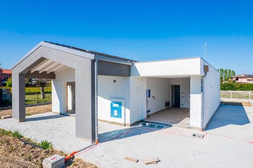 Villa in Legnaro, Padua