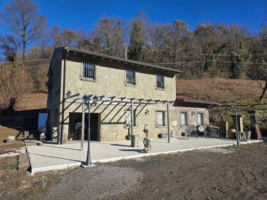 Casa de campo en Solto Collina, Bérgamo