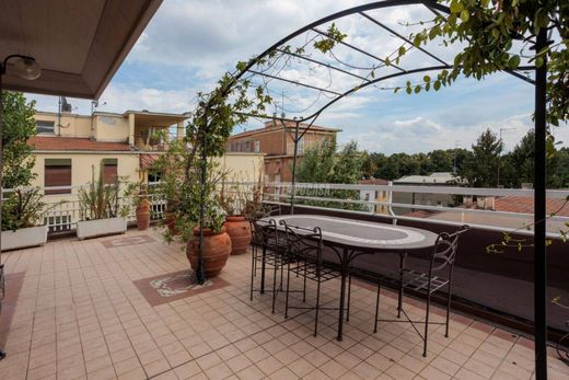 Penthouse in Parma, Provincia di Parma