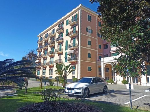 Piso / Apartamento en Génova, Liguria