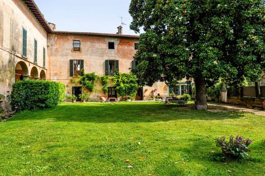 Villa in Corte Franca, Provincia di Brescia