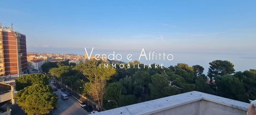 Ρετιρέ σε Vasto, Provincia di Chieti