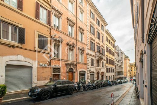 Apartment in Rome, Latium