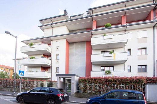 Appartamento a Cusano Milanino, Milano