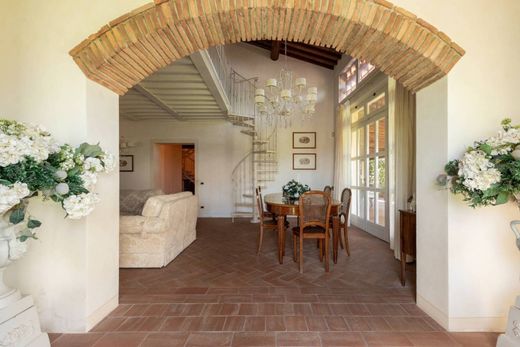 Villa in Cascina, Pisa