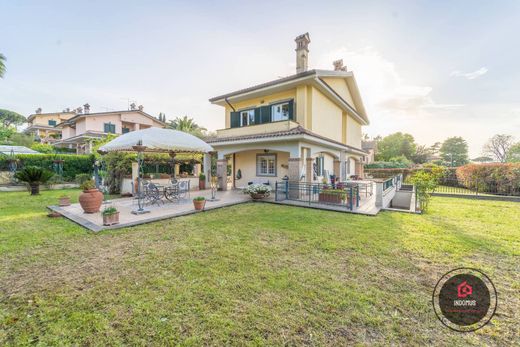 Villa in Grottaferrata, Rome