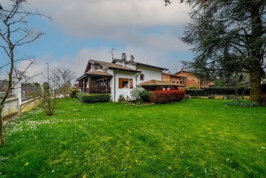 Albinea, Provincia di Reggio Emiliaのヴィラ