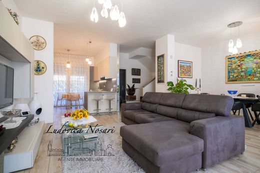 Villa in Castenaso, Bologna