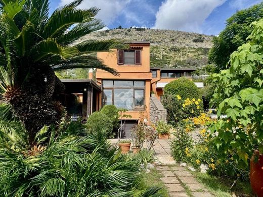 Villa in Terracina, Provincia di Latina