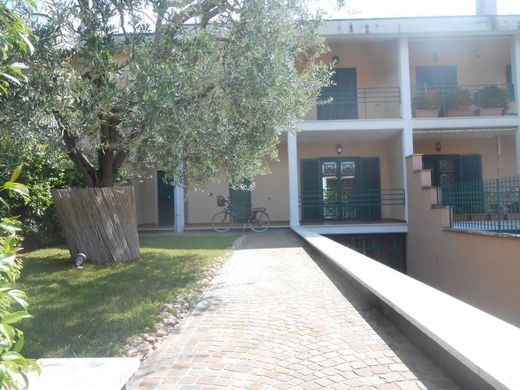 Villa - Roma, Lazio