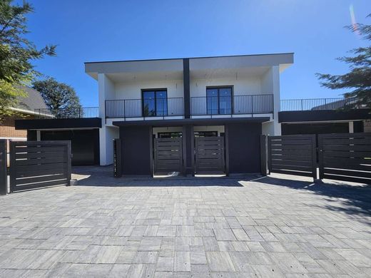 Вилла, Lomazzo, Provincia di Como