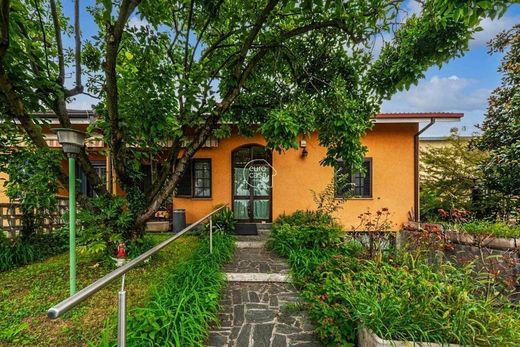 Villa en Cassina de' Pecchi, Milán