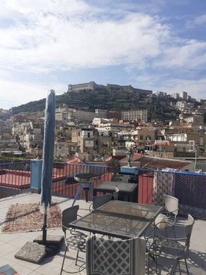 Appartamento a Napoli, Campania