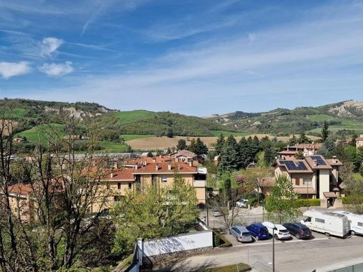 Penthouse in Pianoro, Bologna