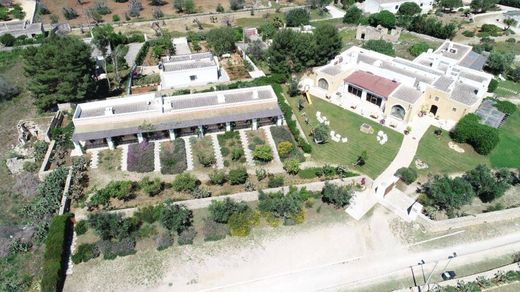 Köy evi Gallipoli, Lecce ilçesinde