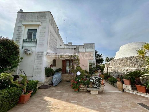 Villa in Bisceglie, Provincia di Barletta - Andria - Trani