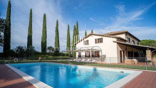 Country House in Castiglione del Lago, Provincia di Perugia