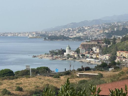 Villa in Messina, Province of Messina