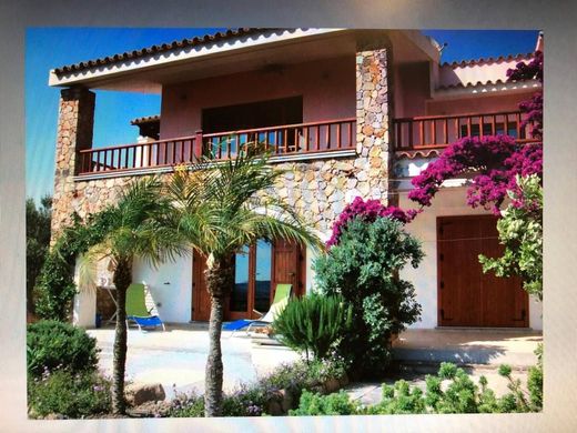 Villa a Domus de Maria, Provincia del Sud Sardegna