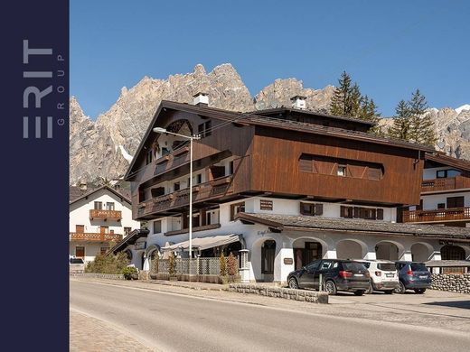 Apartment in Cortina d'Ampezzo, Provincia di Belluno