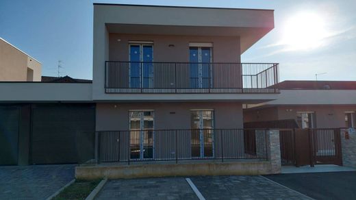 Willa w Brusaporto, Provincia di Bergamo