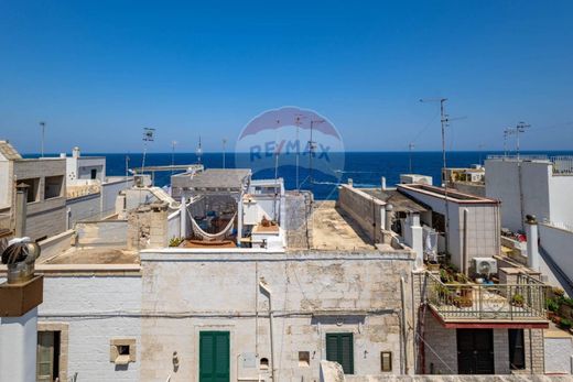 Maison de luxe à Polignano a Mare, Bari