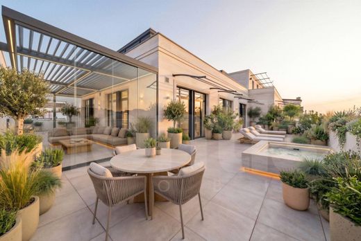 Apartment / Etagenwohnung in Mailand, Lombardei