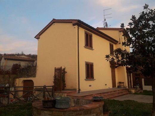 Villa en Capolona, Arezzo