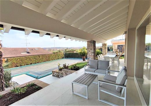 Padenghe sul Garda, Provincia di Bresciaのヴィラ