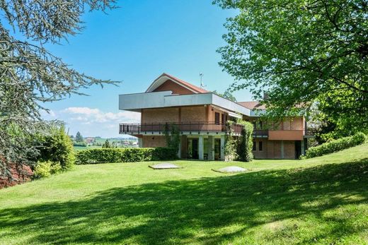 Willa w Pino Torinese, Torino