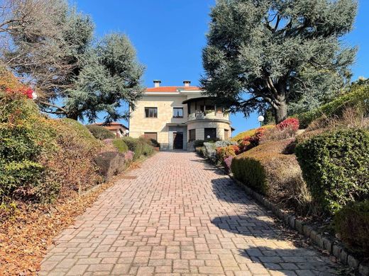 Villa à Carnago, Varèse