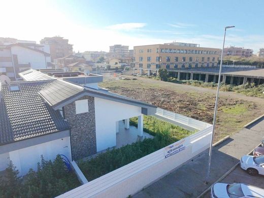 Reihenhaus in Ciampino, Rom