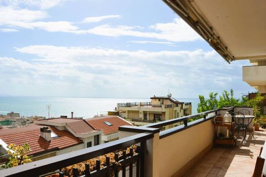 Apartament w Salerno, Provincia di Salerno